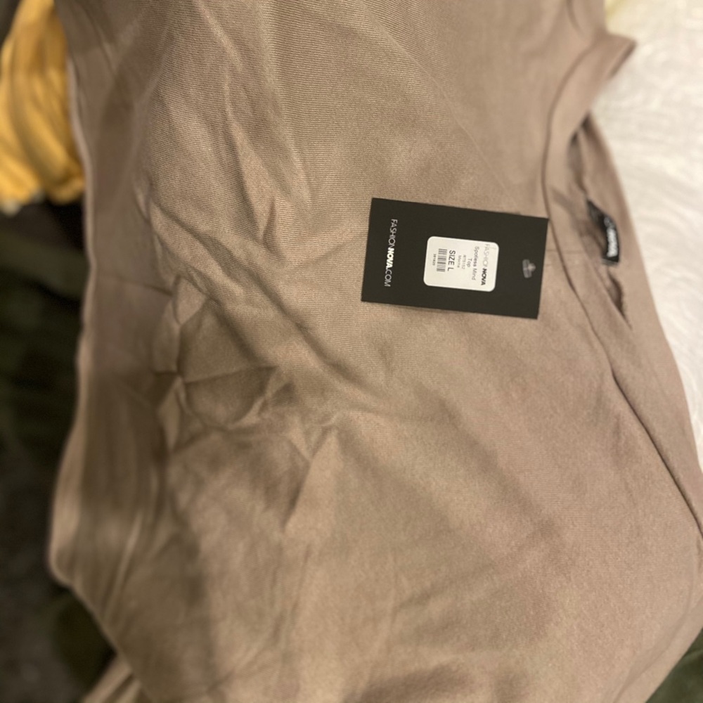 2 fashion nova long sleep shirts